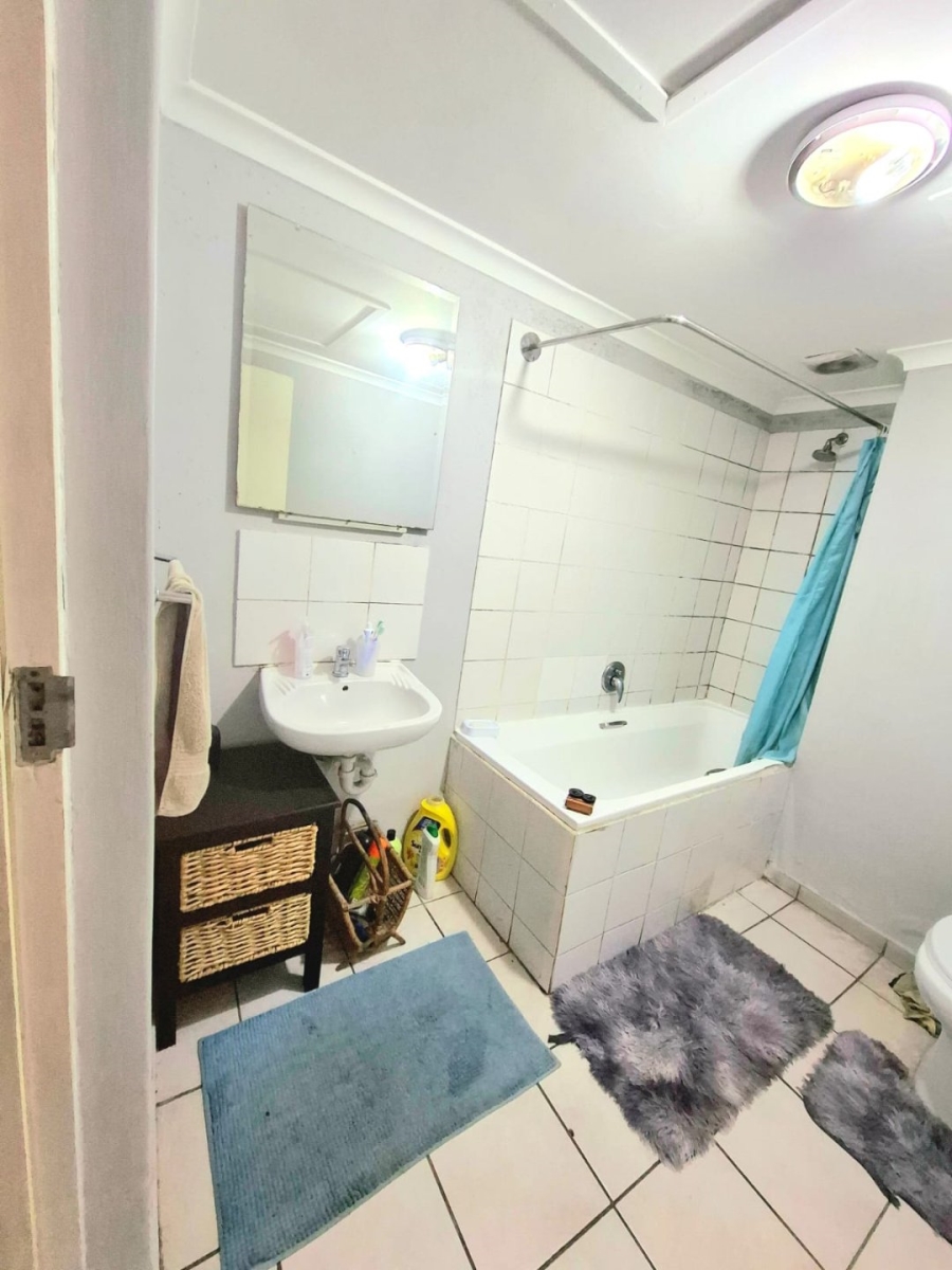 2 Bedroom Property for Sale in Townsend Estate Western Cape